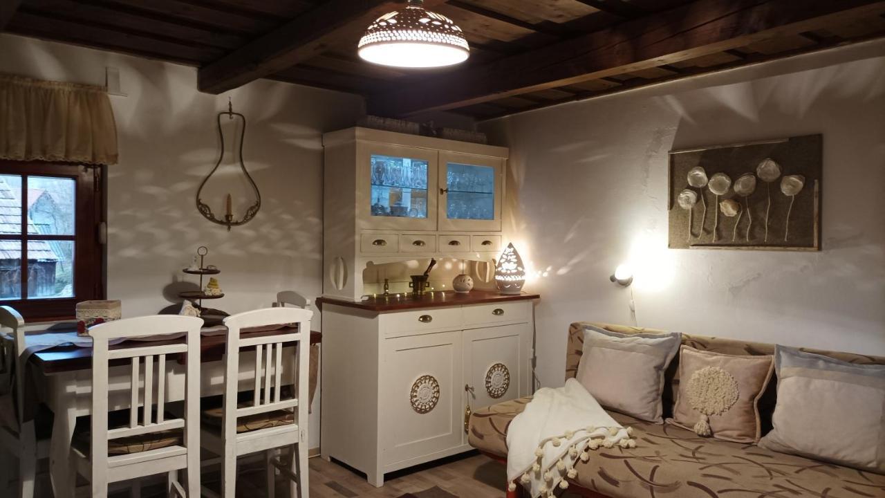 Meselak Villa Ocna de Sus Buitenkant foto