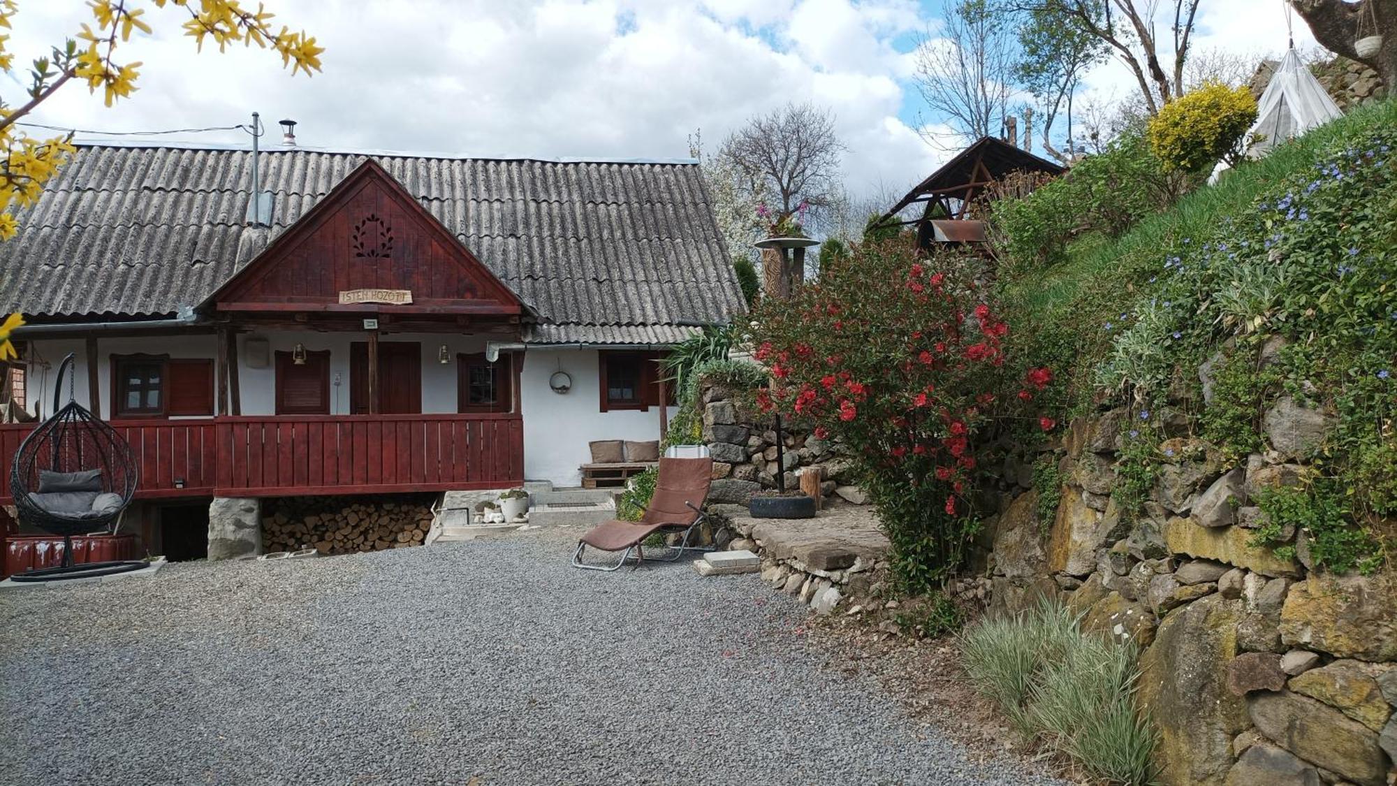 Meselak Villa Ocna de Sus Buitenkant foto